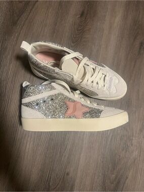 Sketchers Glitter Star Low-Top Sneakers size 8